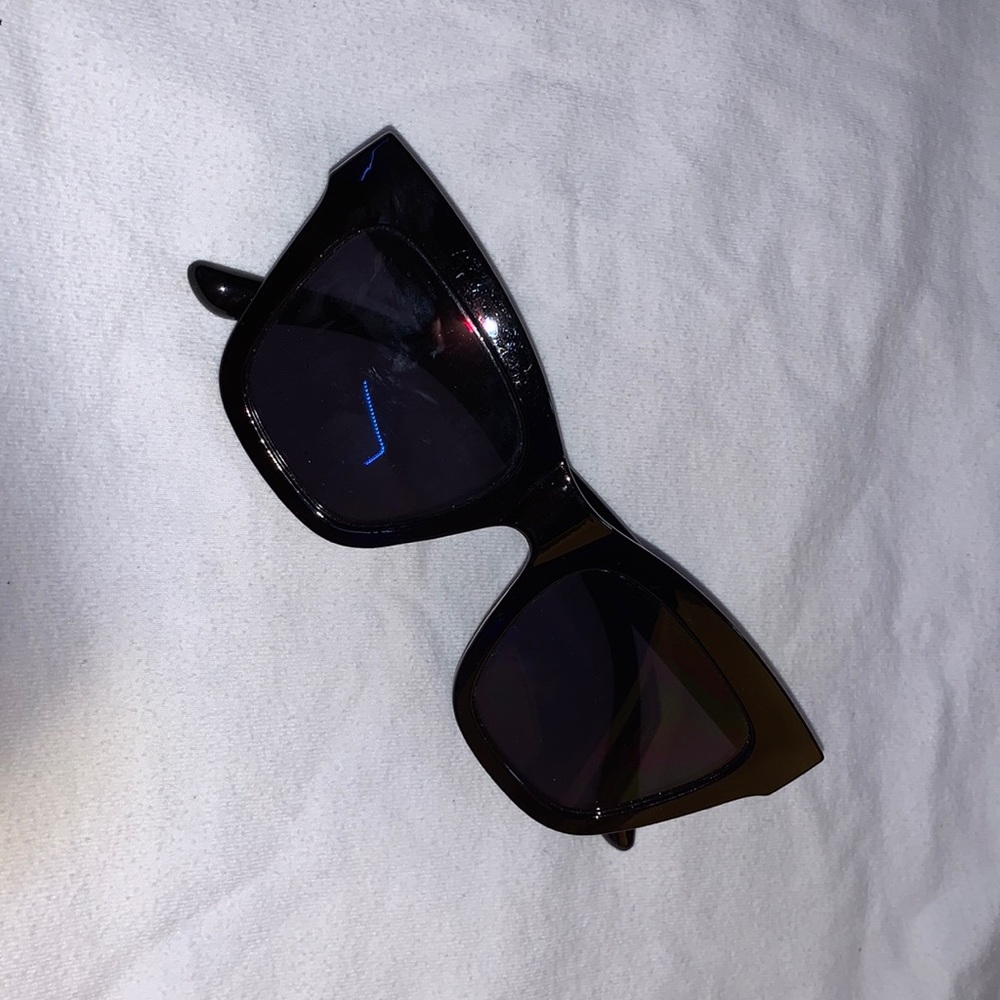 sun glasses
